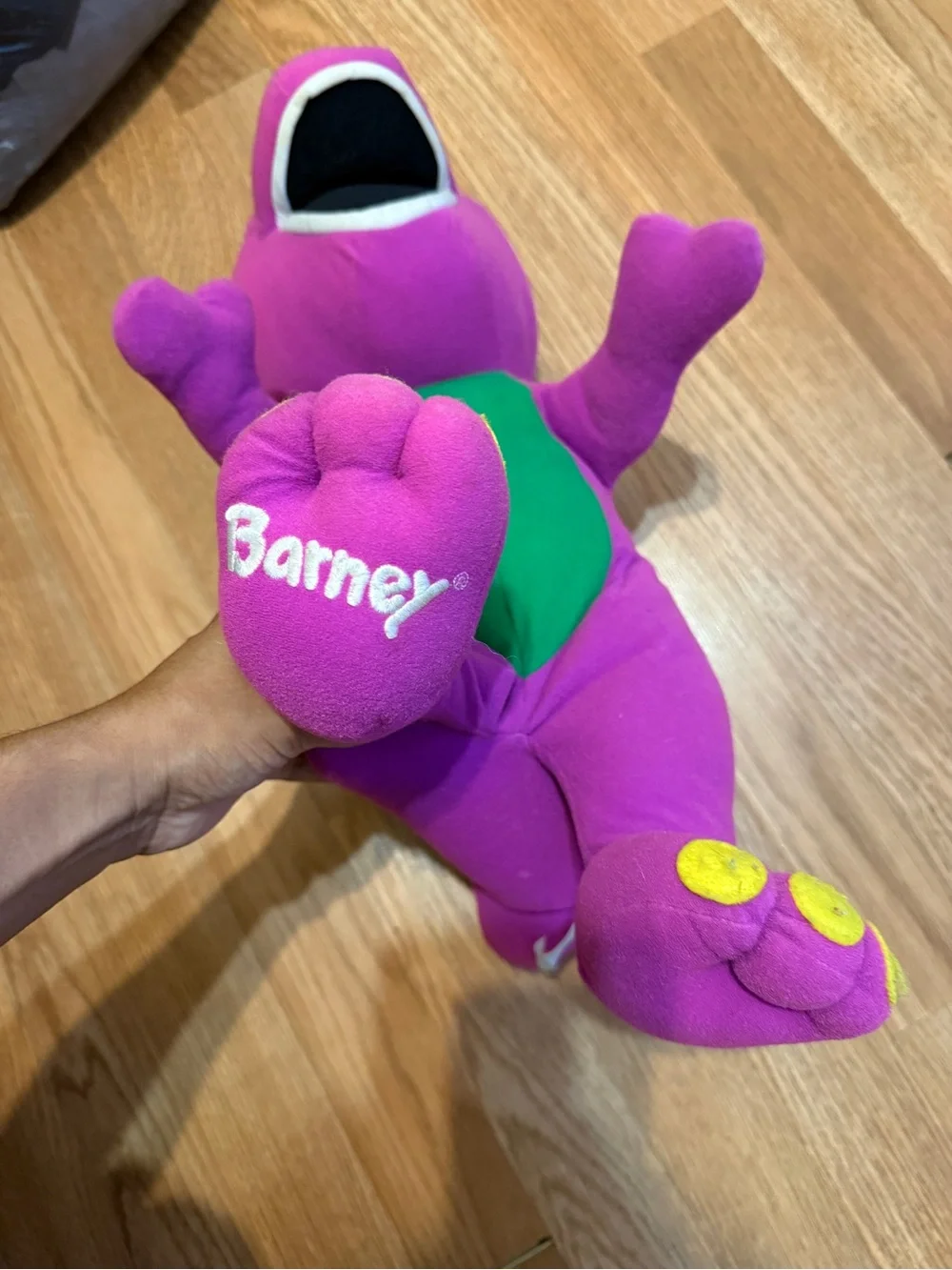 Vintage 1992 Barney the dinosaur plush